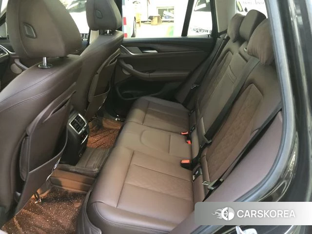 BMW X3 2022 Черный из Китая, фото 4