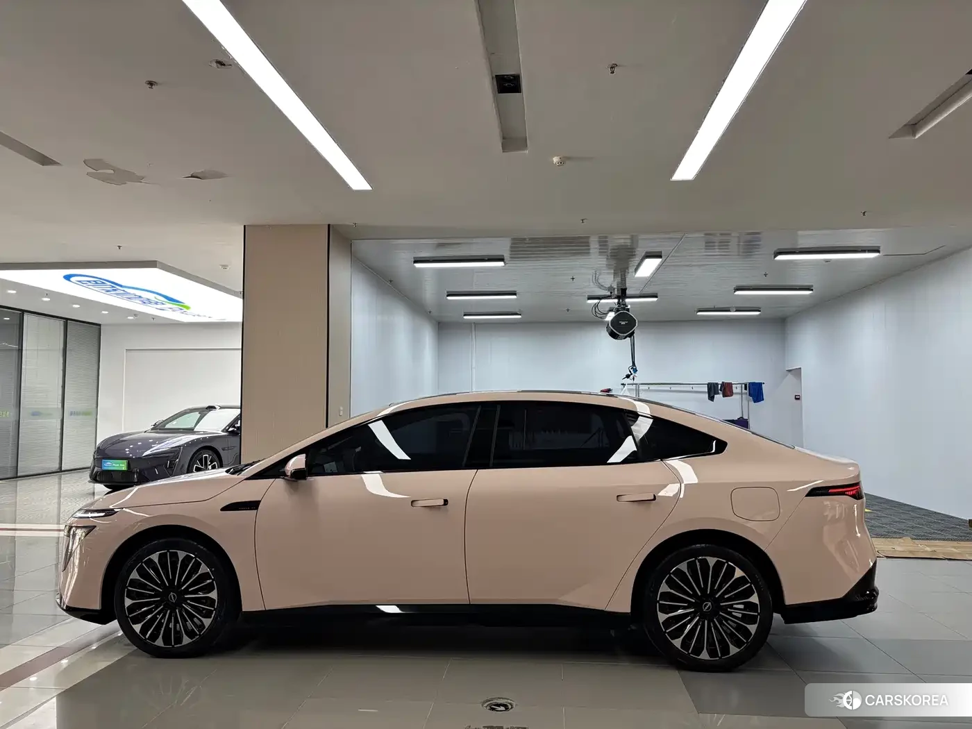 Nissan N7 2025 Red/purple из Китая, фото 4