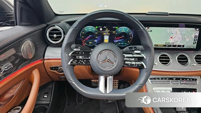 Mercedes-Benz E-Class W213 2021 Серый из Кореи, фото 4
