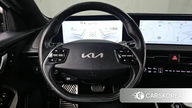 Kia EV6 2023 Белый из Кореи, фото 4