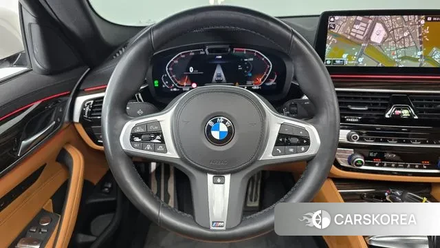 BMW 5 Series (G30) id 2890308 из Кореи 4