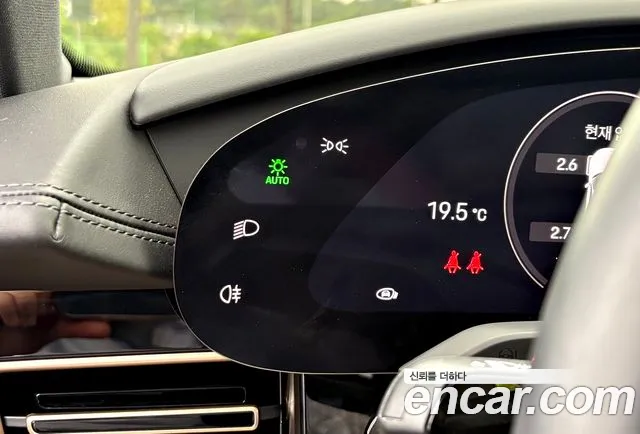 Porsche Taycan id 2682850 из Кореи 4