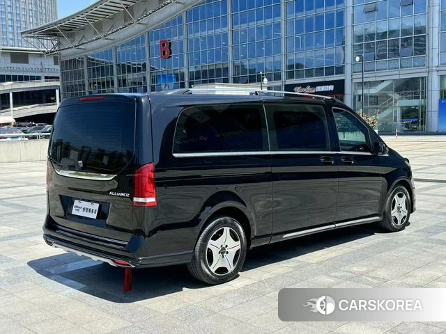 Mercedes-Benz V-class (overseas) 2023 Черный из Китая, фото 4