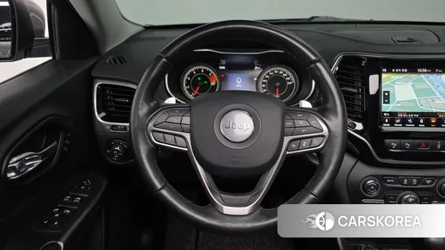 Jeep Cherokee (KL) 2021 Серебристо-серый из Кореи, фото 4