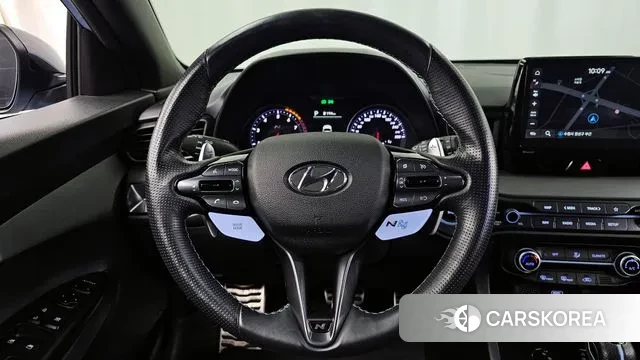 Hyundai Veloster (JS) 2021 Светло-серебряный цвет из Кореи, фото 4