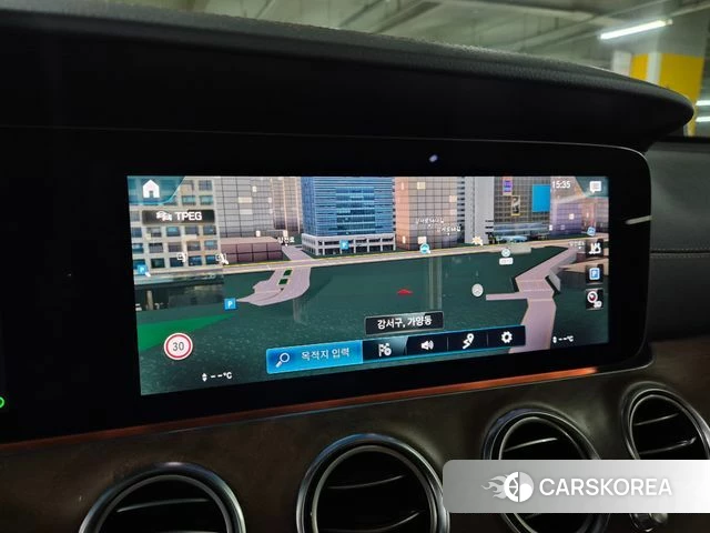 Mercedes-Benz E-Class W213 2023 Серый из Кореи, фото 4