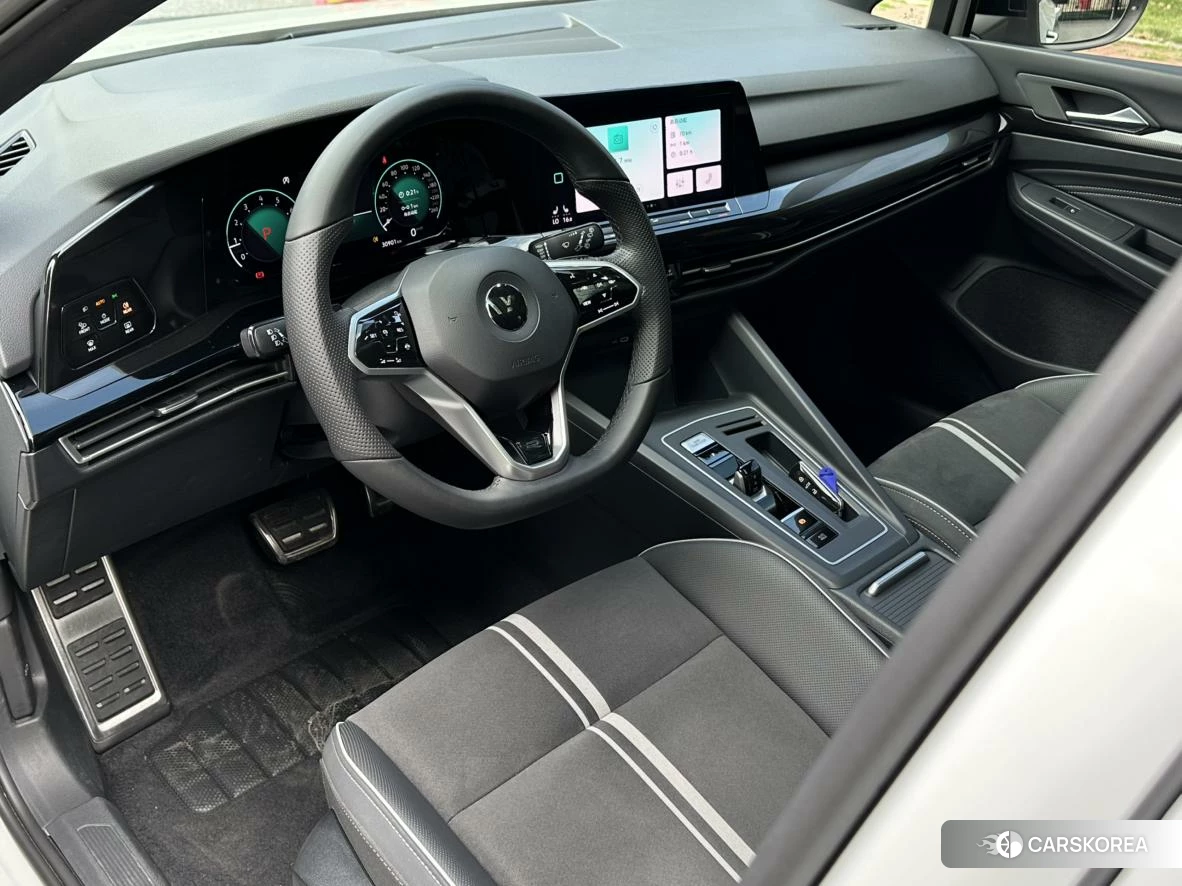 Volkswagen Golf 2020 Белый из Китая, фото 4