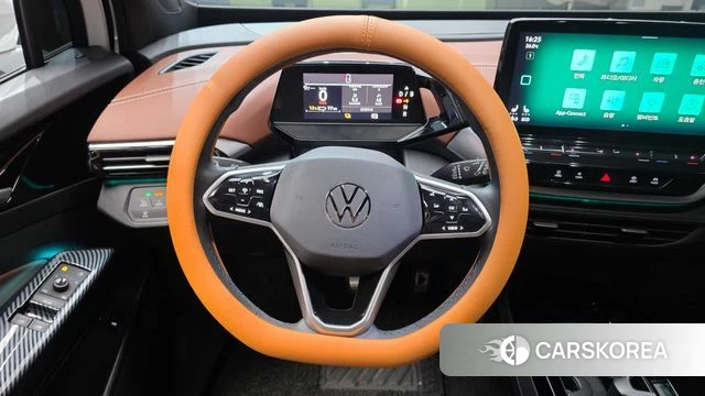 Volkswagen ID.4 2023 Белый из Кореи, фото 4