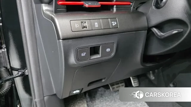 Hyundai Kona (SX2) 2024 Черный из Кореи, фото 4