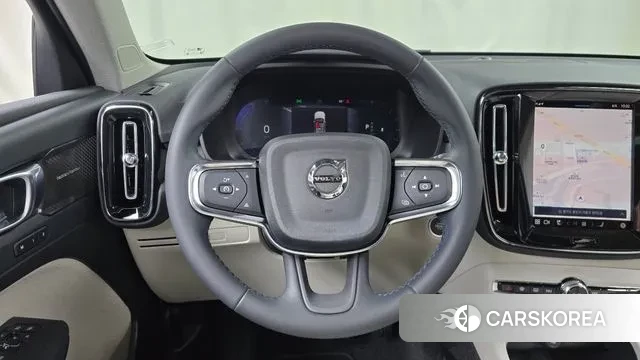 Volvo XC40 2024 Синий из Кореи, фото 4