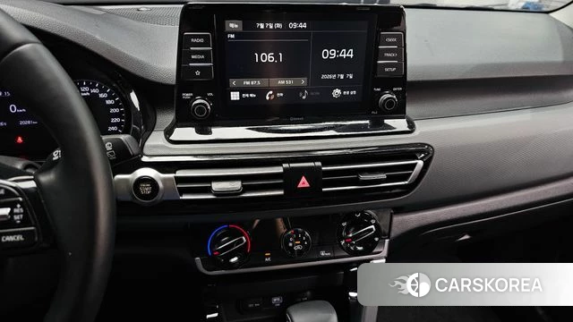 Kia Seltos 2020 Серый из Кореи, фото 4