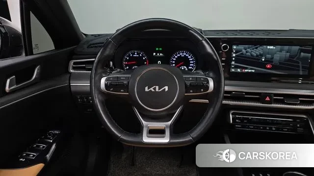 Kia K5 3rd generation 2023 Серый из Кореи, фото 4