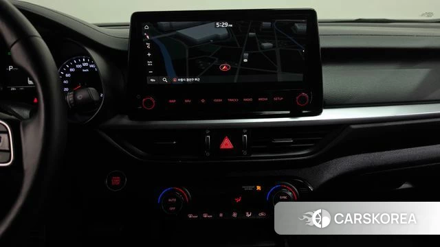 Kia The New K3 2nd generation 2023 Белый из Кореи, фото 4