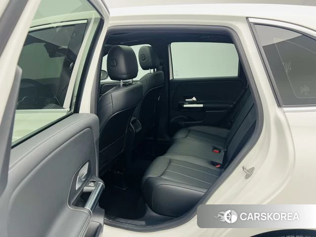 Mercedes-Benz Class B 2022 Белый из Китая, фото 4
