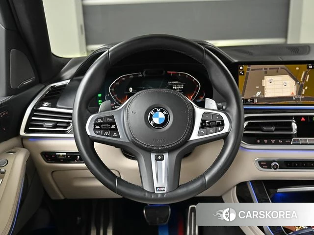 BMW X7 (G07) 2022 Белый из Кореи, фото 4