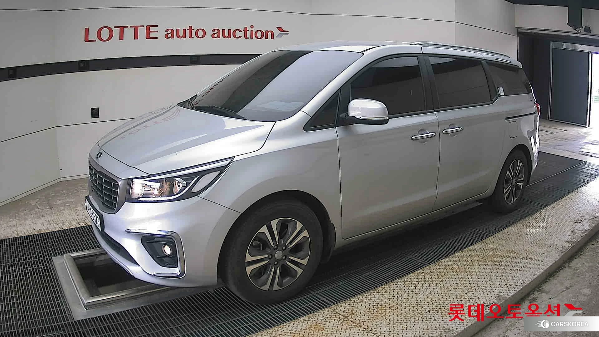 Kia Carnival 2020 Silky Silver из Кореи, фото 4