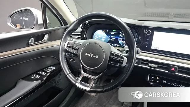 Kia K5 3rd generation 2022 Белый из Кореи, фото 4