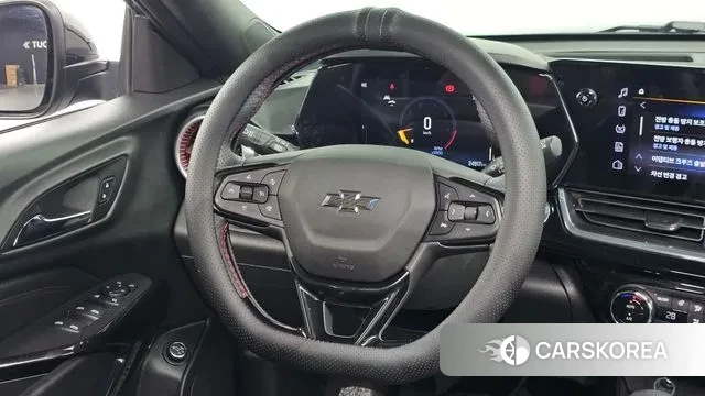Chevrolet (GM Daewoo) Trax Crossover 2024 Черный из Кореи, фото 4