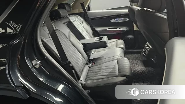 Genesis GV70 2023 Черный из Кореи, фото 4