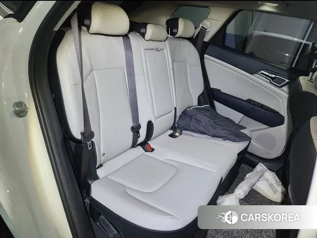 Kia Sportage 5th Generation 2022 Белый из Кореи, фото 4