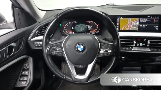 BMW 2 Series Gran Coupe (F44) 2022 Серебристо-серый из Кореи, фото 4