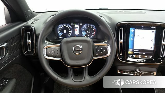 Volvo XC40 2021 Белый из Кореи, фото 4