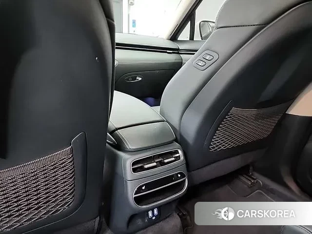 Genesis Electrified GV70 2022 Белый из Кореи, фото 4