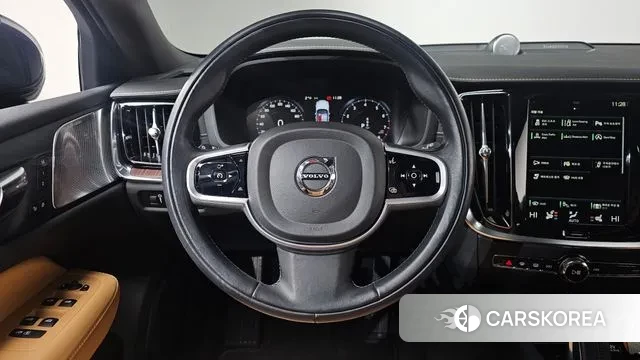 Volvo V60 Cross-Country 2nd Generation 2021 Синий из Кореи, фото 4