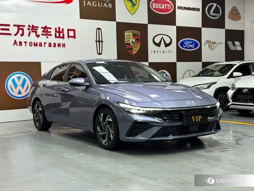 Hyundai Elantra 2023 Синий из Китая, фото 4