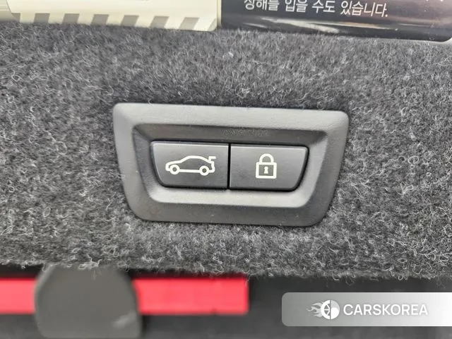 BMW 5 Series (G30) 2018 Белый из Кореи, фото 4