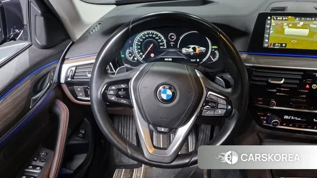BMW 5 Series (G30) 2018 Синий из Кореи, фото 4