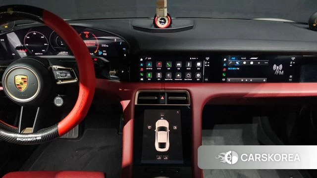 Porsche Taycan 2021 Серебристо-серый из Кореи, фото 4