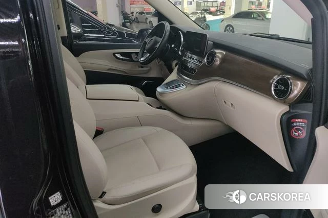 Mercedes-Benz V-class 2021 Черный из Китая, фото 4