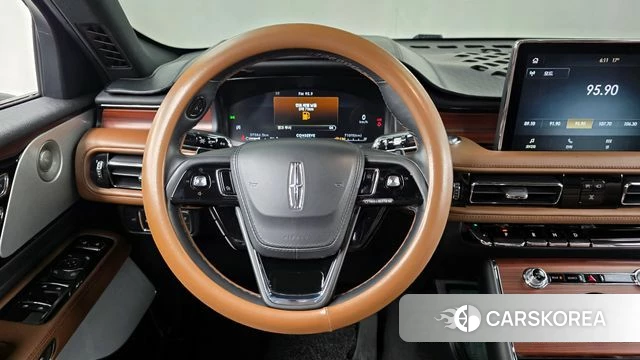 Lincoln Aviator 2nd generation 2022 Синий из Кореи, фото 4