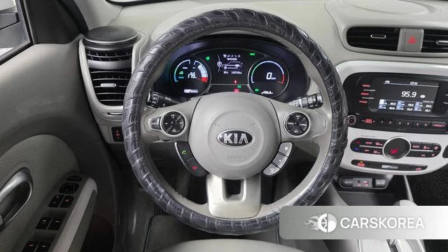 Kia Soul EV 2018 Белый из Кореи, фото 4
