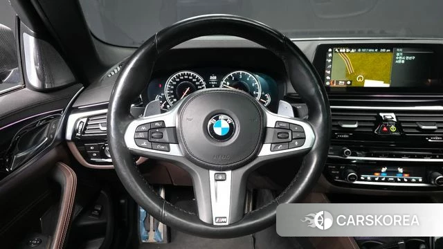 BMW 5 Series (G30) 2018 Серый из Кореи, фото 4