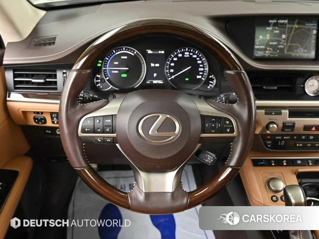 Lexus New ES300h 2018 Белый из Кореи, фото 4