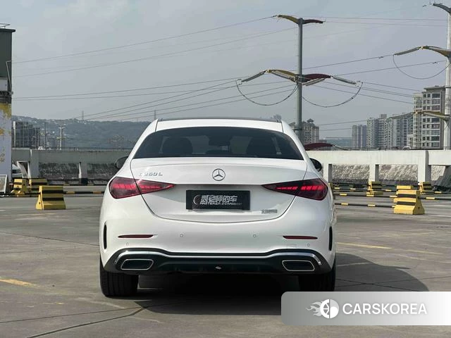 Mercedes-Benz Class C 2024 Белый из Китая, фото 4