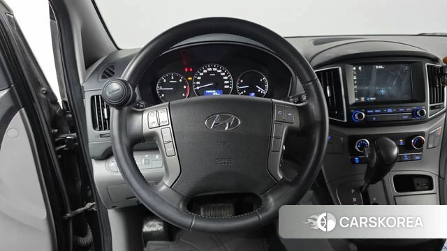 Hyundai The New Grand Starex 2018 Черный из Кореи, фото 4