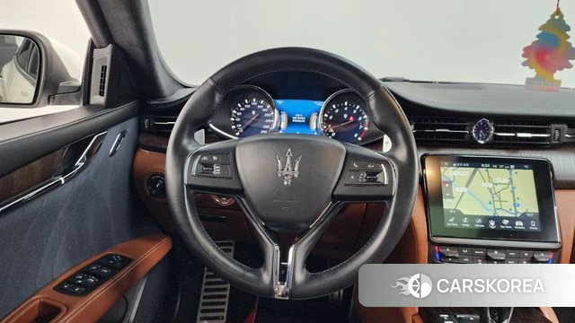 Maserati Quattroporte 2018 Белый из Кореи, фото 4