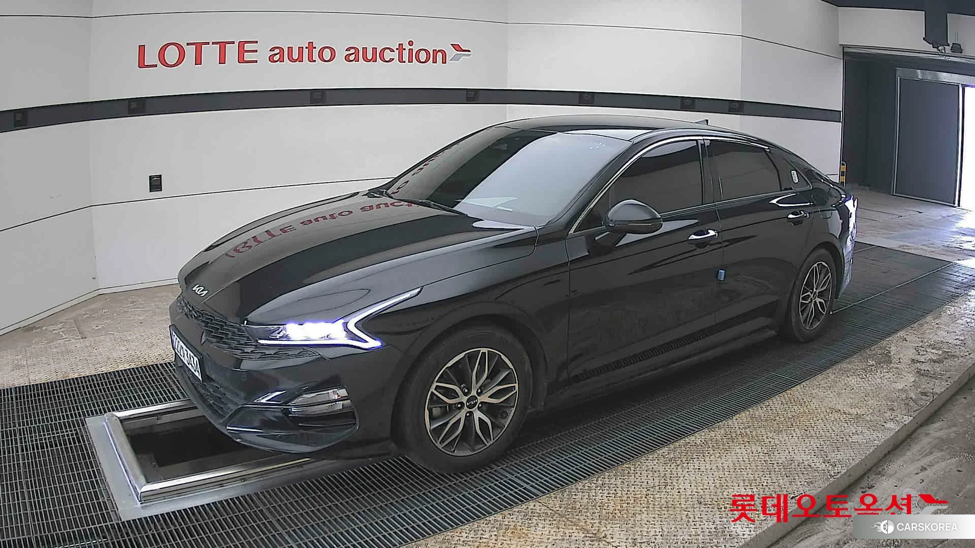 Kia K5 2023 Aurora Black Pearl из Кореи, фото 4