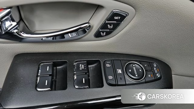 Kia The New Carnival 2018 Белый из Кореи, фото 4