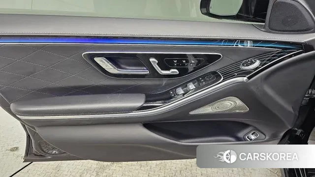 Mercedes-Benz S-Class W223 2023 Черный из Кореи, фото 4