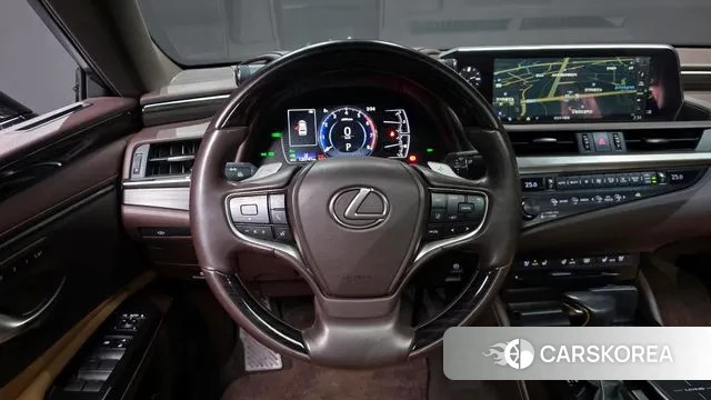 Lexus ES300h 7th generation 2018 Черный из Кореи, фото 4