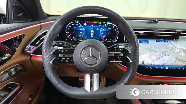 Mercedes-Benz E-Class W214 2024 Белый из Кореи, фото 4