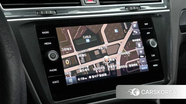 Volkswagen Tiguan second Generation 2019 Белый из Кореи, фото 4