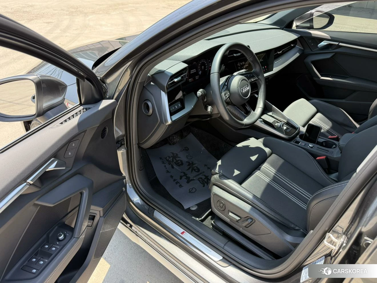 Audi A3 2023 Темно-серый из Китая, фото 4