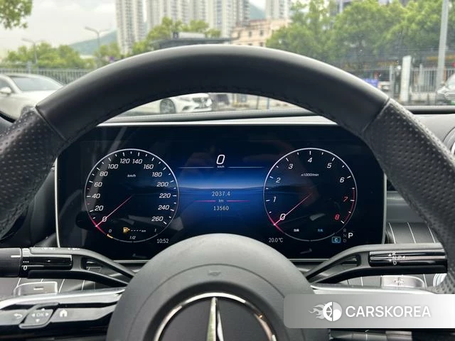 Mercedes-Benz Class C 2024 Белый из Китая, фото 4
