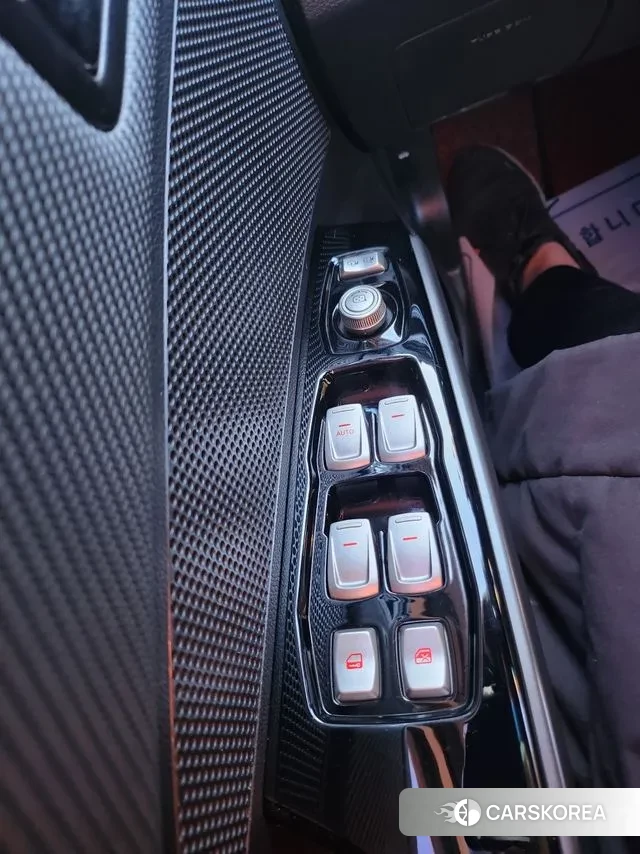 Ssangyong Tivoli Air 2018 Белый из Кореи, фото 4