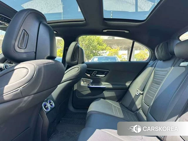 Mercedes-Benz Class C 2024 Белый из Китая, фото 4